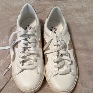 Blowfish Ivory and Beige Sneakers
